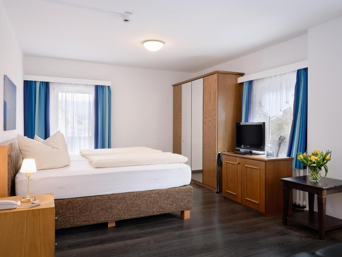 Gaestehaus Waldeck Тітізе-Нойштадт Екстер'єр фото