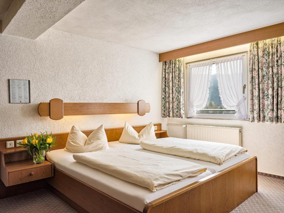 Gaestehaus Waldeck Тітізе-Нойштадт Екстер'єр фото