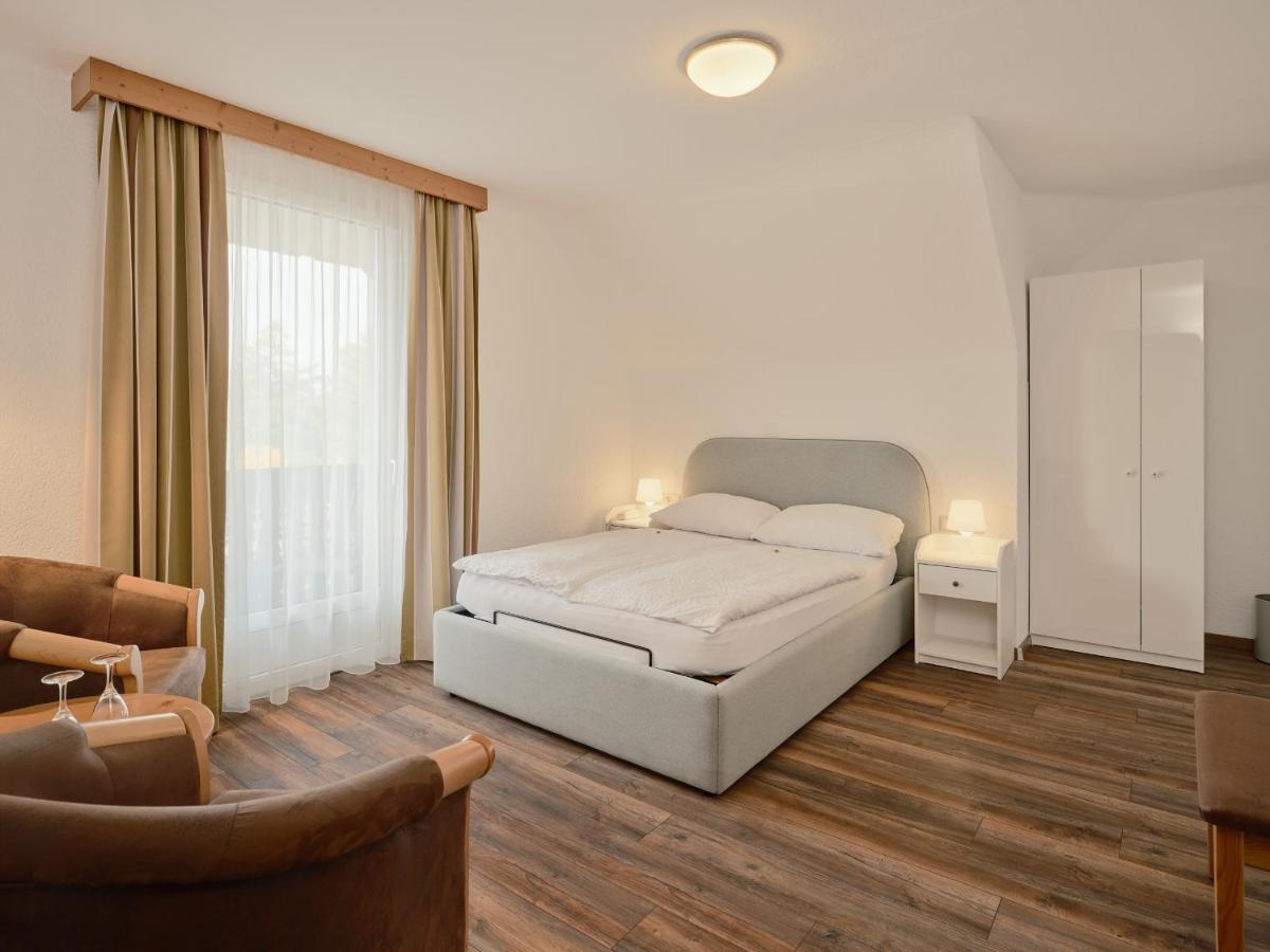 Gaestehaus Waldeck Тітізе-Нойштадт Екстер'єр фото